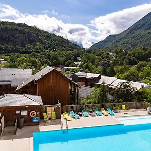 https://domaine-de-la-vallee-dax.midi-pyreneeshotels.com